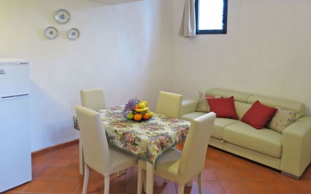 Maria Luisa (DOL286)