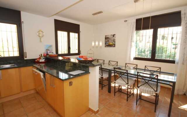 Luxurious Villa in Calonge With Private Pool
