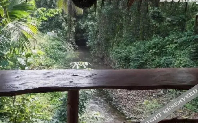 Sakai Bungalows