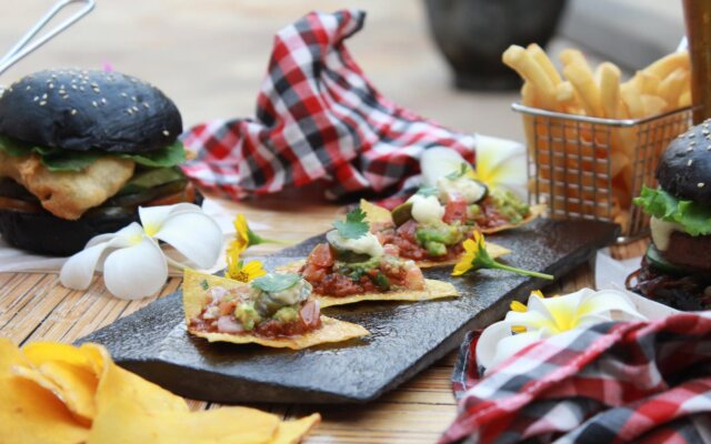 Отель Novotel Bali Nusa Dua - Hotel & Residences