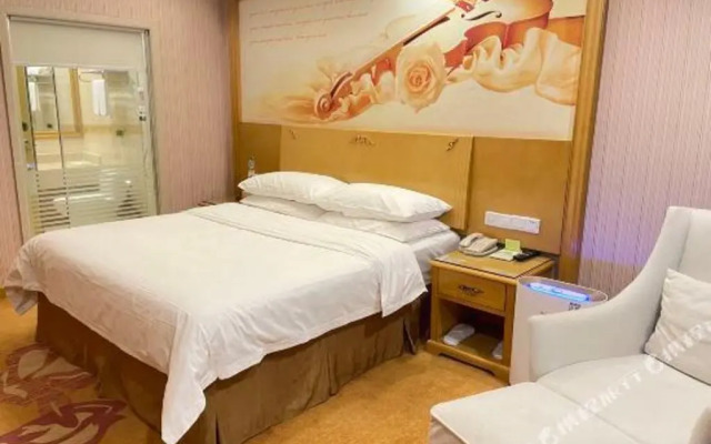 Vienna Hotel Dongguan Shatian Humen Port
