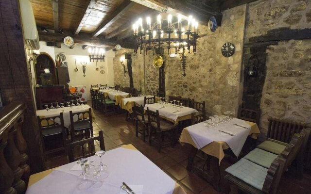 Hostal Meson Casa De Guzman