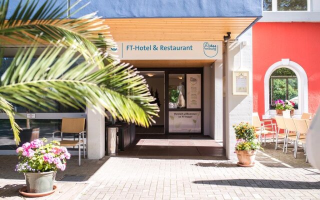 FT Hotel & Restaurant