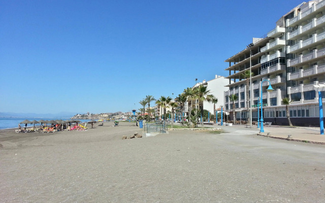 Fay Victoria Beach