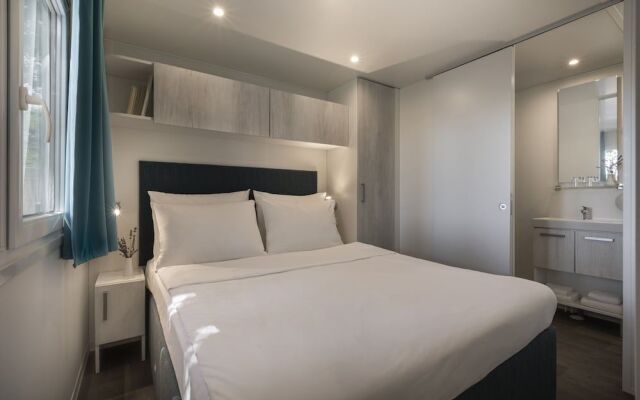 Maistra Camping Koversada Uncovered Naturist Mobile homes