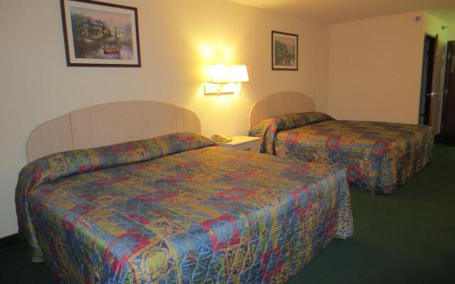 Pinckeyville Inn and Suites