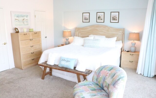 Jamaica Royale T63 - 2 Br Condo