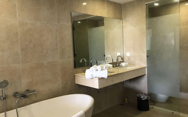 Thanh Binh Riverside Hotel