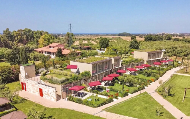 Residence a Vada con piscina