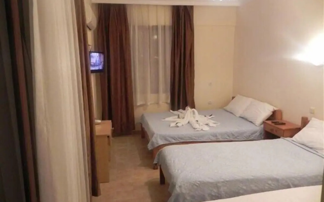 Star Hotel