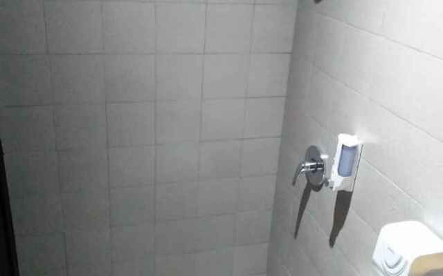 Pinx'S Hostel