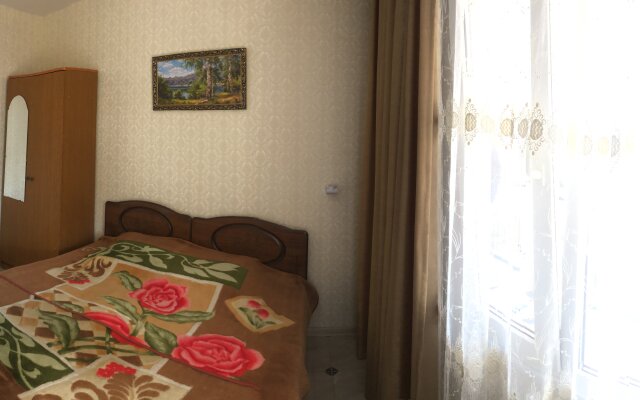 Feniks Guest House