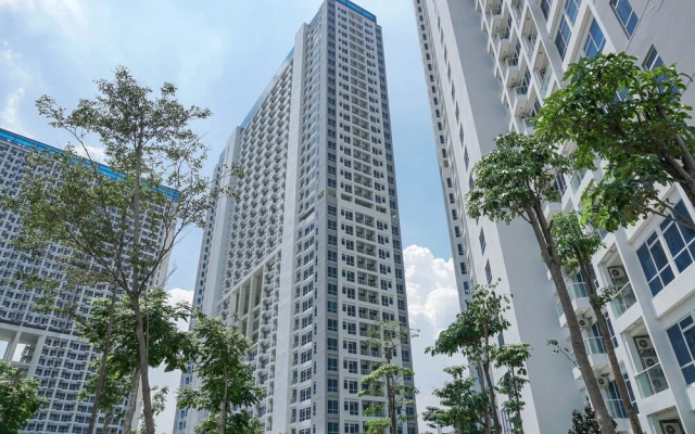 Stylish Studio Puri Mansion Apartment