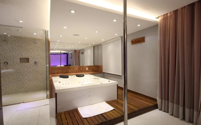 Love Time Hotel - Adult Only