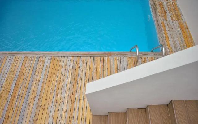 Hostel Azorazul - Pool & Suite