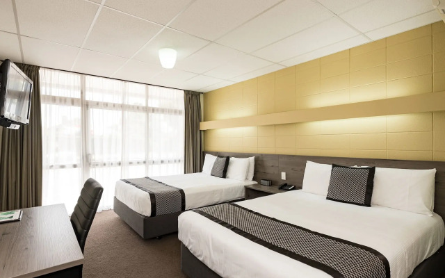 Heartland Ambassador Hotel Hamilton