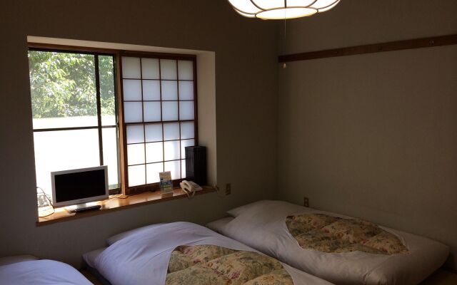 Fuji-Hakone Guest House