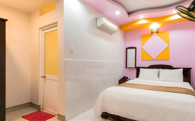 Happy Home 121 Ly Phuc Man – Guest Rooms – Ho Chi Minh City