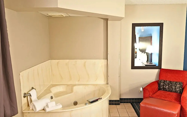 Baymont Inn & Suites Marshalltown