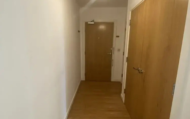 Captivating 1-bed Apartment in Barking