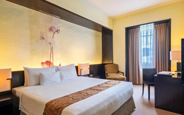 Waterfront Cebu City Hotel & Casino