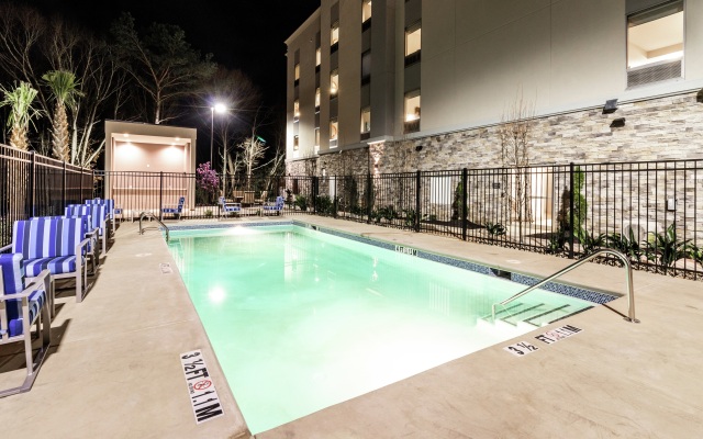 Hampton Inn Locust Grove