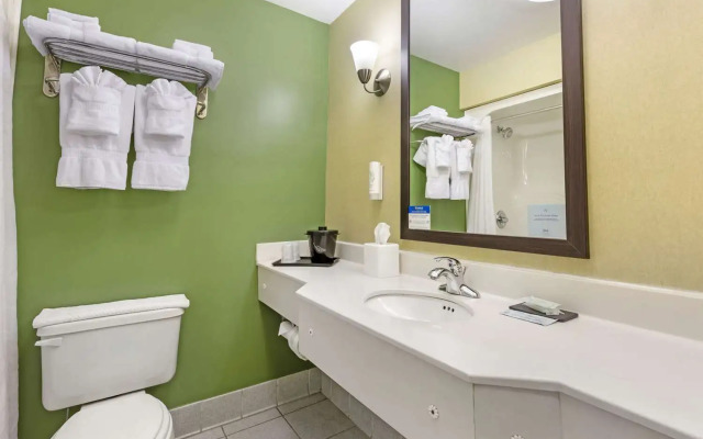 Sleep Inn & Suites Danville Hwy 58