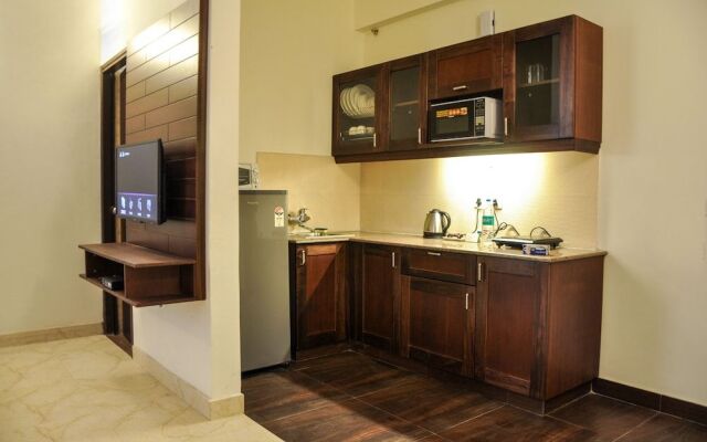 Rosewood Apartment Hotel
