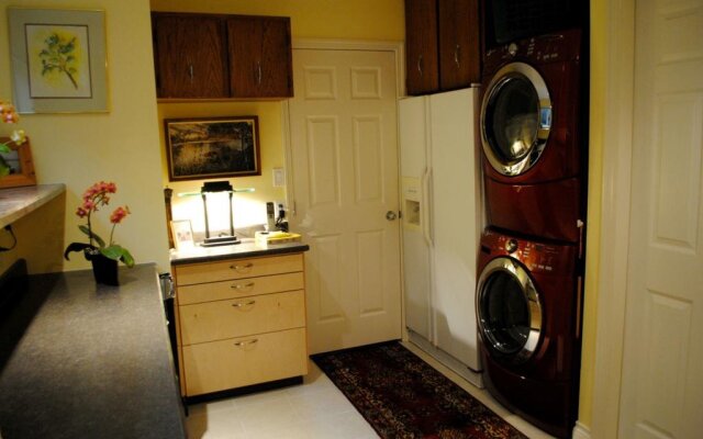 Corbett Guest Suites