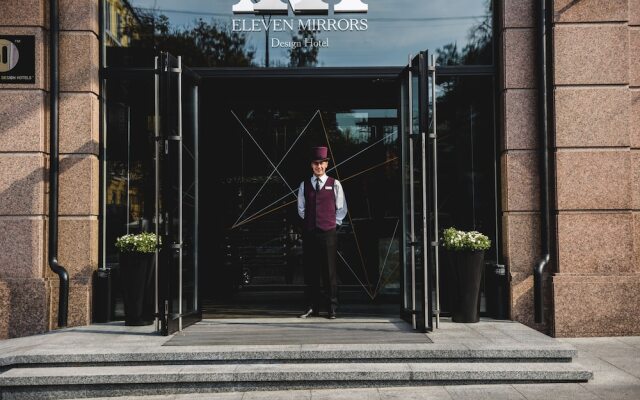 11 Mirrors Design Hotel
