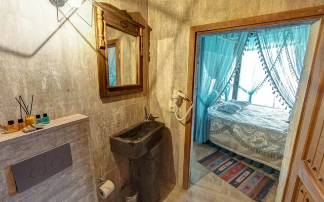 Cappadocia Alaz Cave Otel