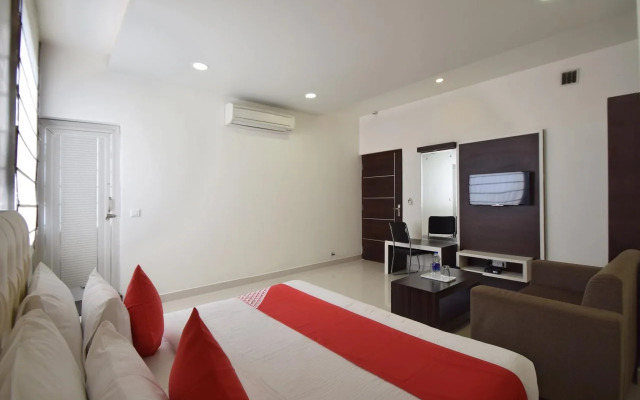 OYO 7110 Hotel Prince