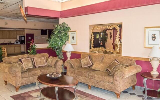 Super 8 Motel - Lawton