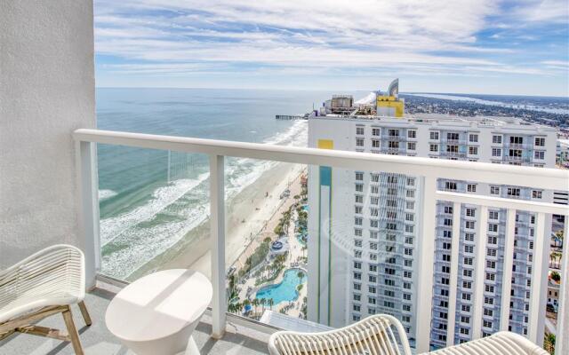 Daytona Grande Oceanfront Resort