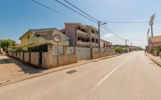 Amazing Home in Zadar With Wifi and 2 Bedrooms