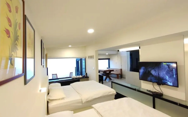 Windsor's Sunlight Han-Guan