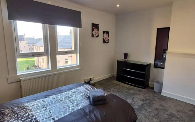 Stunning 3-bed Apartment in Dundee