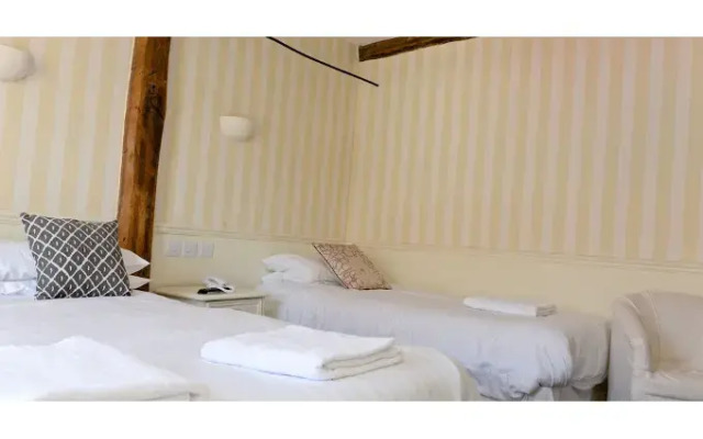 Limes Hotel