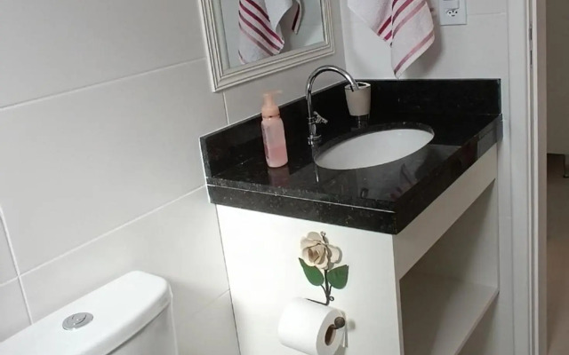 Apartamento novo nas Toninhas com Wifi