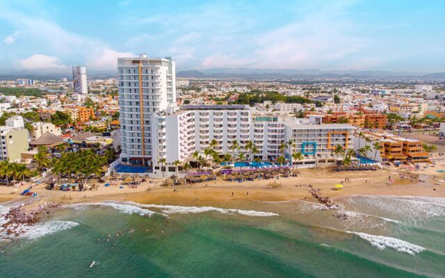 Pacific Palace Beach Tower Hotel