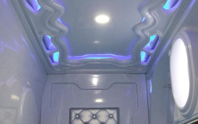 Lanzhou Apollo's Night Capsule Youth Hostel