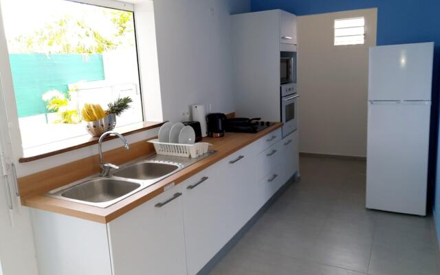 House With 3 Bedrooms in Le Moule, With Private Pool, Enclosed Garden and Wifi - 5 km From the Beach