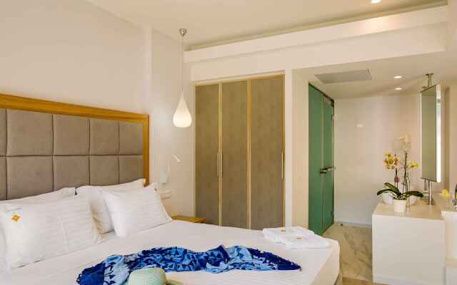 Samian Mare Hotel Suites & Spa