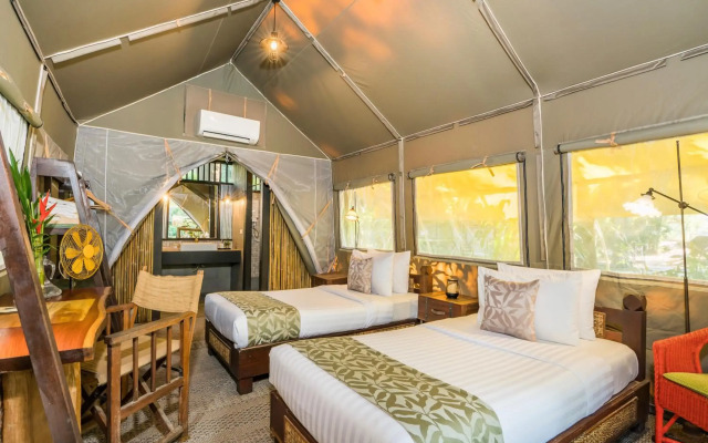 Hintok River Camp at Hellfire Pass