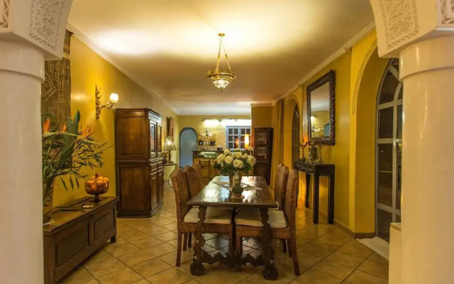 Villa les Oliviers 2 Bedrooms - A Setting of Tranquility