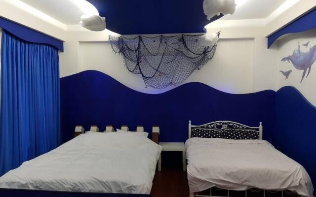 Yilian Fengqing Homestay