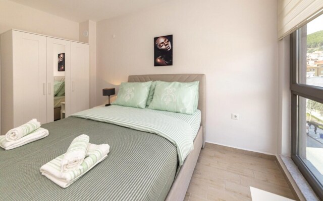 Convenient Flat With Central Location in Mugla