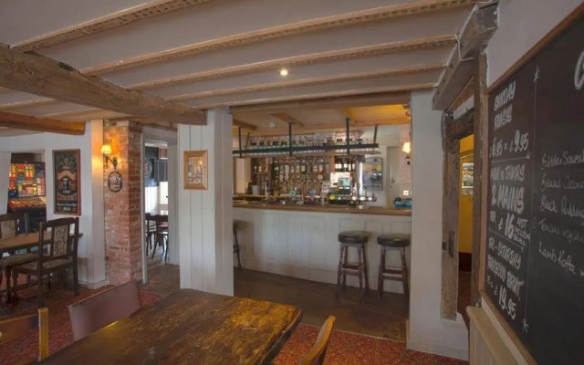 Coach & Horses