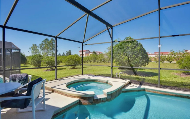 Family Retreat w/ Pool: 10 Mi to Disney!