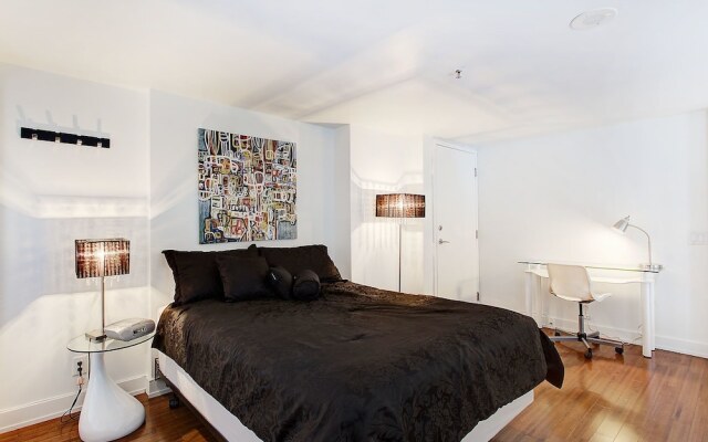 Palais-des-Congrès Furnished Suites by Hometrotting
